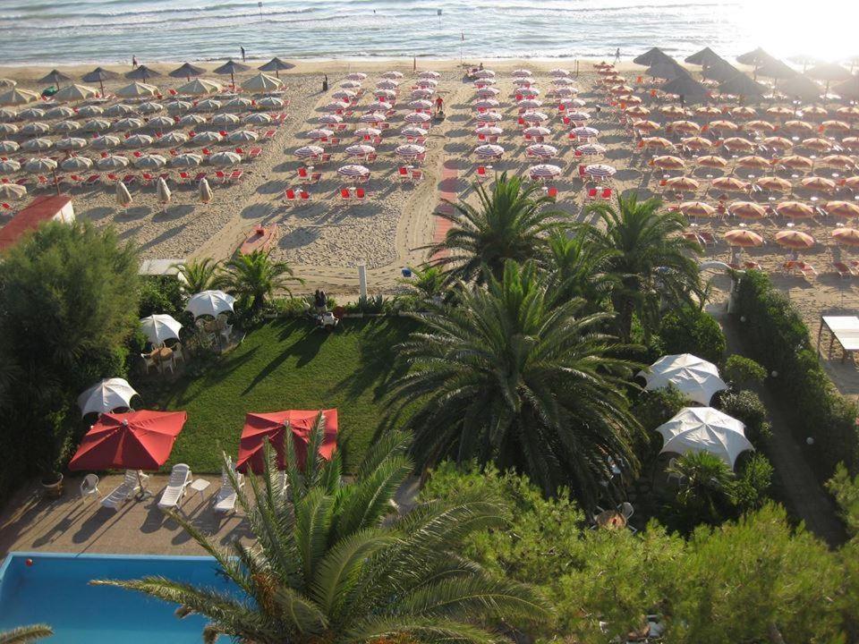 Hotel Silvi Silvi Marina Exterior photo